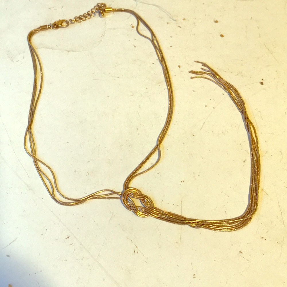 Gold chain knot necklace
